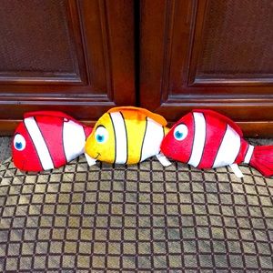 ❣️ RARE FISH LOT ❣️ COLLECTION PRETTY CUTE PLUSHIES ( NWOT ) .